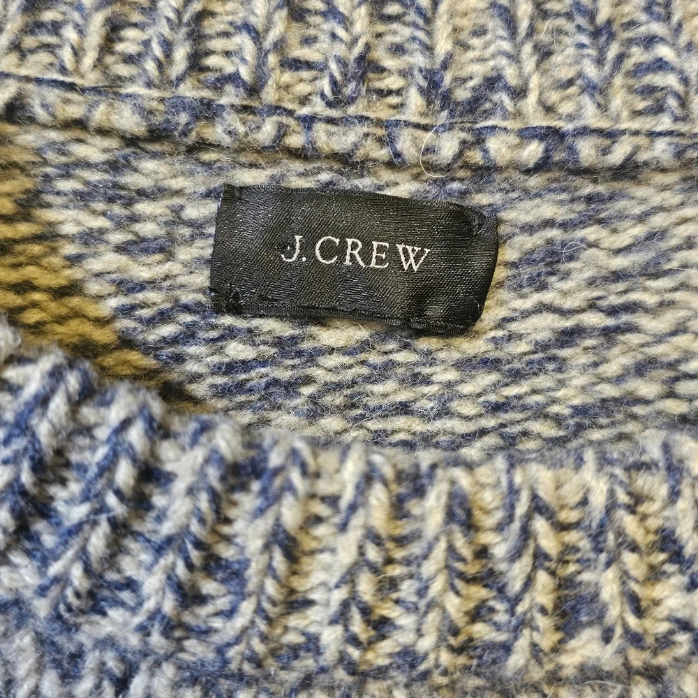 J. Crew Men's %100‎ Lambs Wool Gray Crewneck Sweater